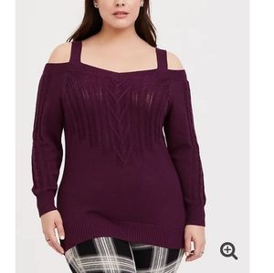 Torrid size 2 NWT cold shoulder sweater